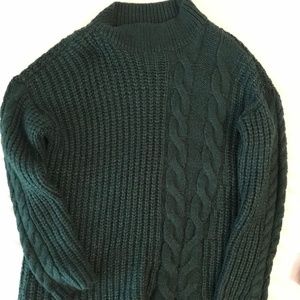 A Pea in the Pod Maternity Mockneck Sweater EUC